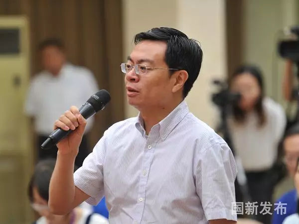 財政部副部長劉偉：更加積極的財政政策包含三方面內容