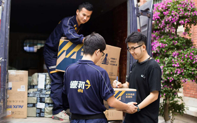 崔維星:快遞業務將向頭部企業聚集