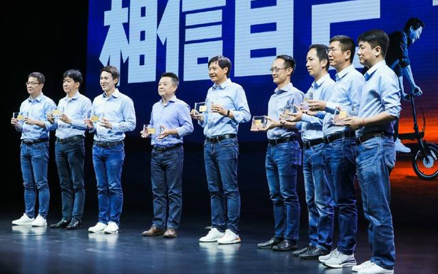 雷軍：王翔、周受資、張峰和盧偉冰成為小米合伙人